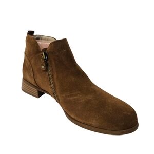 Munro Neko Zip Booties Boots 10.5